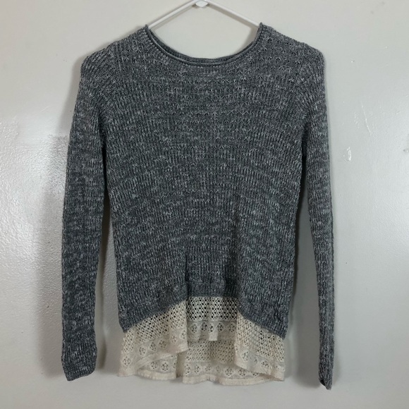 Hollister Sweaters - ✨Hollister Sweater w/ Lace Bottom✨